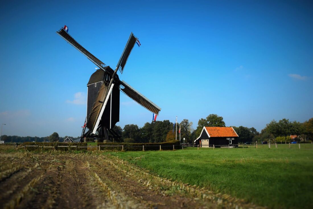 Wissink's Möl in Usselo geopend tijdens de Nationale Molendag