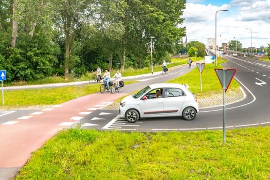 Meer fietsers tussen Apeldoorn en Deventer na verbetering fietsroute