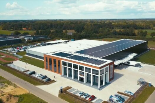 Van Raam opent grootste en meest duurzame fietsfabriek van Nederland