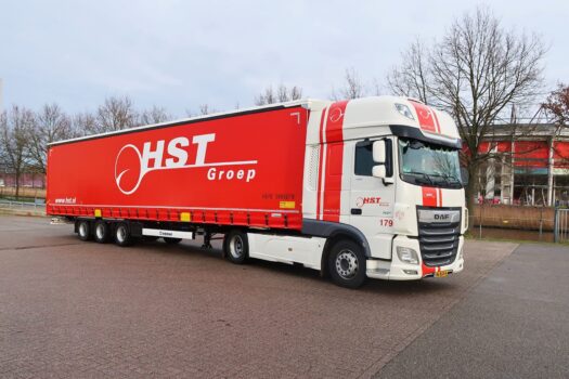 HST Krone trailer