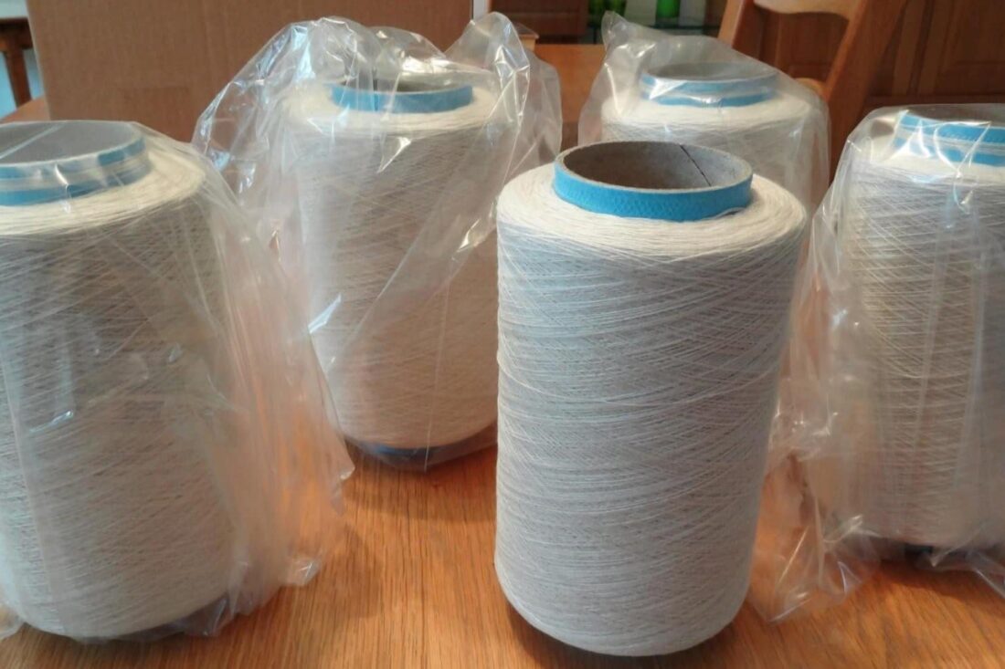 SaXCell maakt van gebruikt textiel nieuw textiel in pilotfabriek in Enschede