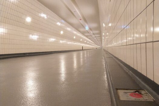 Heropening Maastunnel