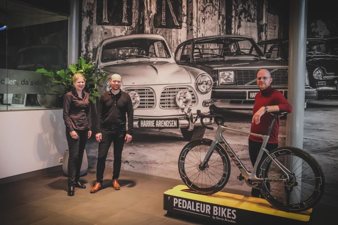 Volvo-dealer Harrie Arendsen neemt tweede fietsenwinkel over!