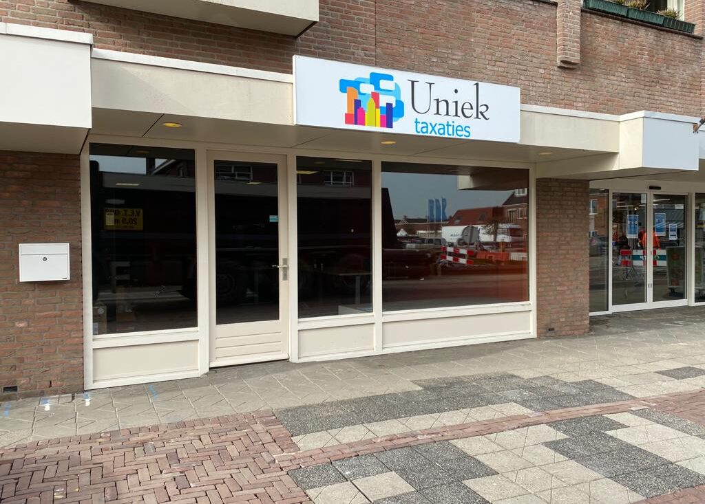 Uniek Taxaties opent haar deuren