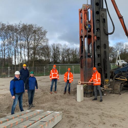 Eerste paal nieuwe bedrijfspand NTP geslagen