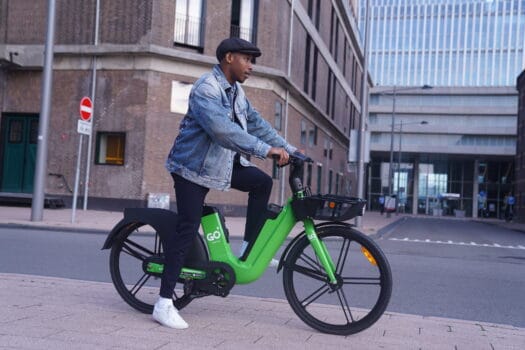 GO Sharing start met elektrische deelfietsen in Enschede