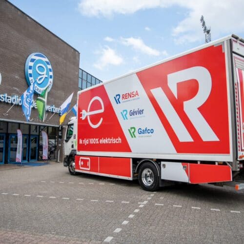 Rensa Family Company levert nu ook emissievrij met elektrische truck