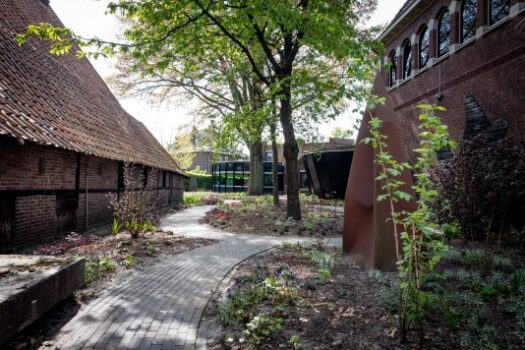 Kunstenaar Elspeth Diederix toont nieuw werk én een tuin in Rijksmuseum Twenthe