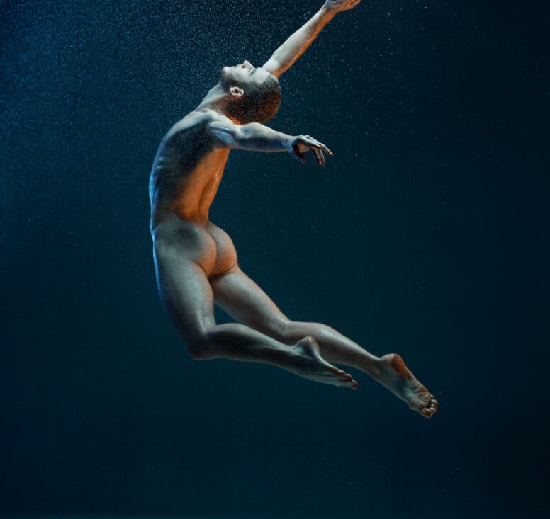 Introdans start seizoen met golvend Aqua in Stadstheater Arnhem