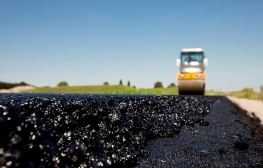 Voor het eerst fossielvrij asfalt (Harsfalt) aangebracht in Nederland 