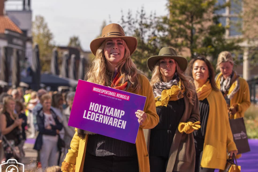 Na 2,5 jaar afwezigheid weer meer dan 100 modellen op de catwalk tijdens Modespektakel Hengelo  