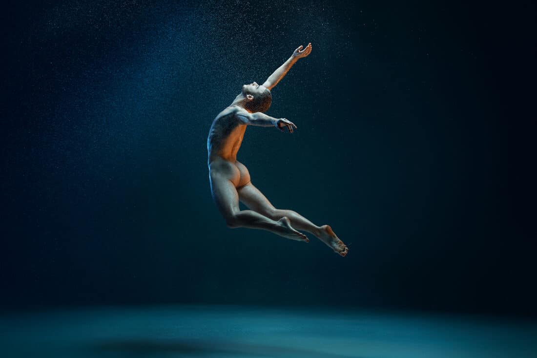 Introdans start seizoen met golvend Aqua