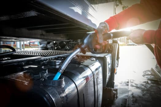 Gehele wagenpark Rensa Family Company rijdt nu op brandstof gemaakt van frituurvet