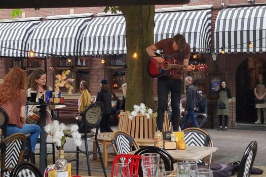 DRAADloos Straatmuzikantenconcours op Zwolse terrassen