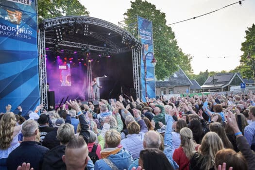 Vriezenveen op z’n kop tijdens uitverkochte jubileumeditie van Randrock