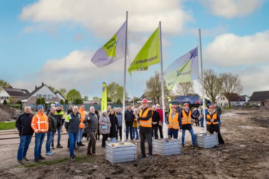 Feestelijke start bouw Zonnekamp in Steenwijk