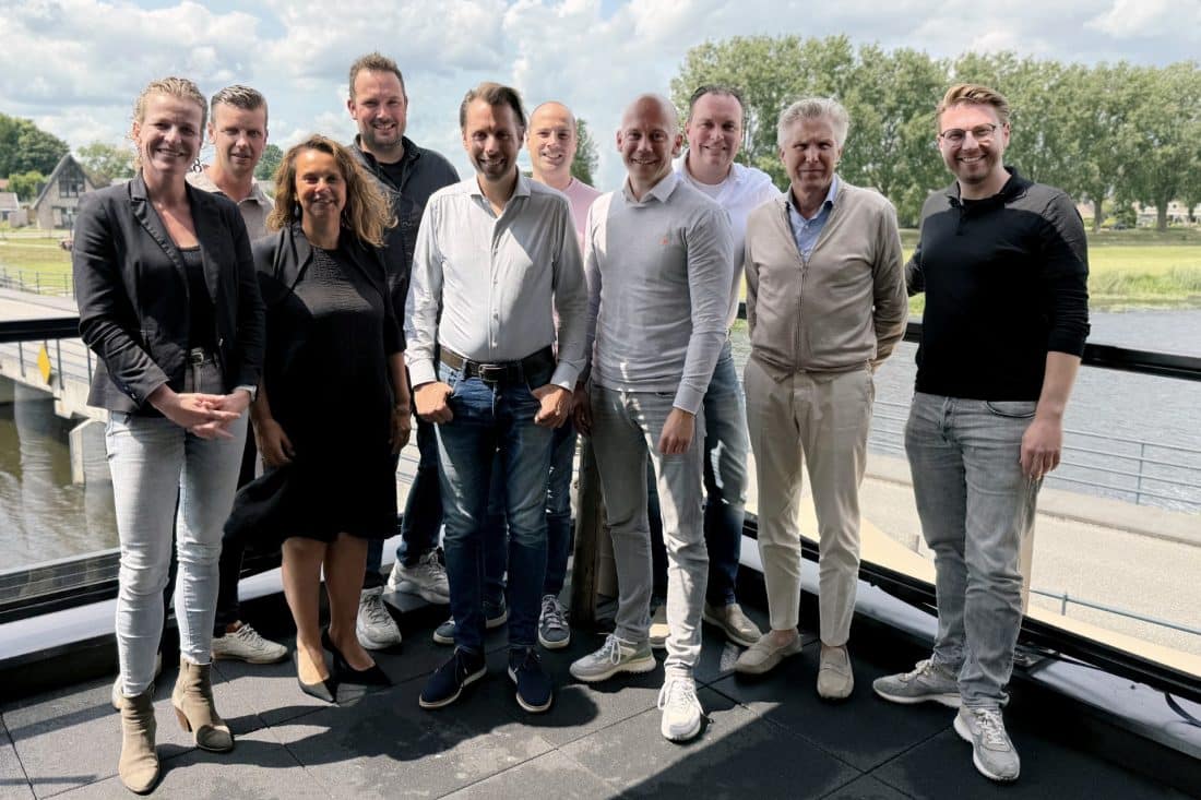 Persbericht samenwerking Friday, Impres en Wadinko