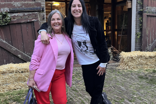 Anja uit Putten te gast in Tv-programma Parels voor de Zwijnen van Raven van Dorst