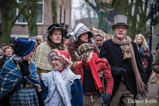 De 19e eeuwse Engelse stad van Charles Dickens herleeft voor de 33e keer in volle glorie op zaterdag 13 en zondag 14 december in Deventer.