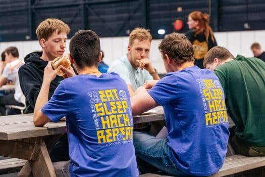 IQonIQ Hackathon 2025